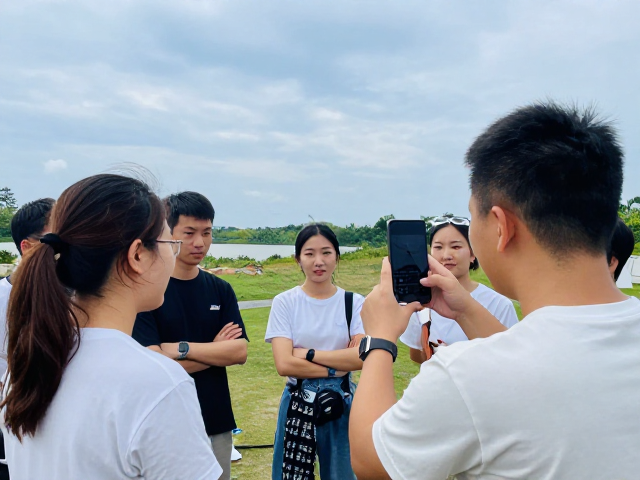 短视频记录：视觉叙事与流量捕捉
