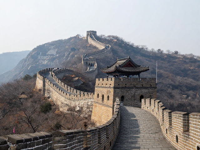 经典徒步路线解析与景观特色