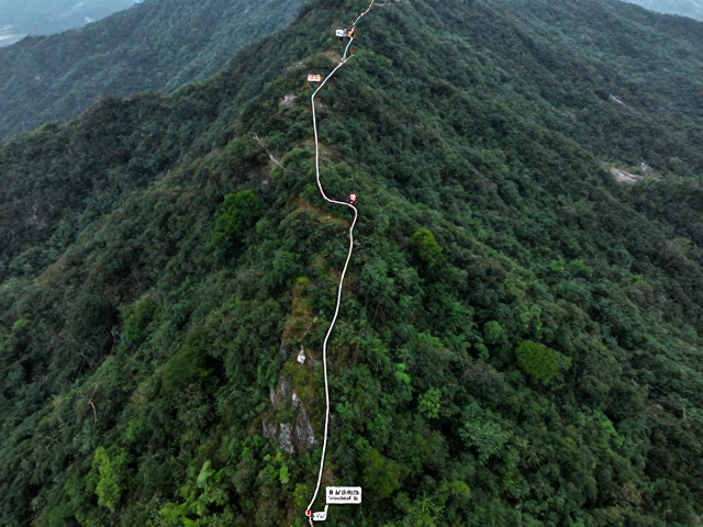 山脊丛林穿越长线规划,避开垃圾带下山,严禁露营区
