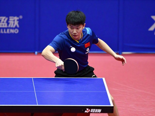 乒乓球新手下旋球入门，提前移动到位，核心控平衡详解