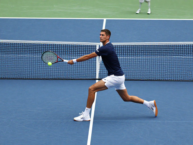 ATP年终总决赛五盘三胜传统，致敬网坛传奇的文化传承