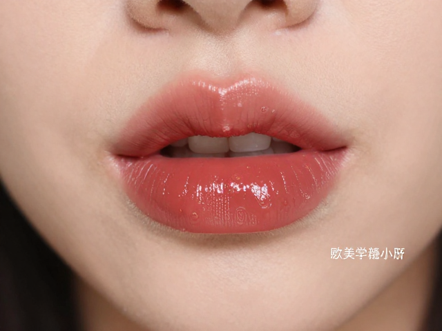 欧美彩妆测评，顺滑丝绒唇釉色号适配度全解析
