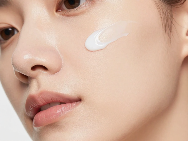 乳液锁水与提升肌肤通透感的作用机制