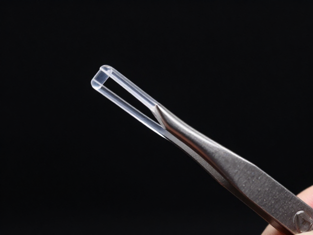 避光环境对工具老化的延缓作用