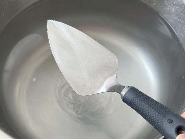 浸泡环境对材料耐久性的影响机制