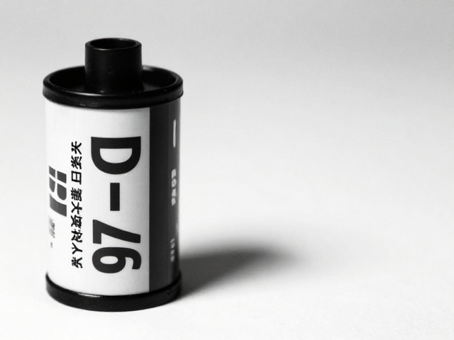 D-76显影液的化学特性与经典地位