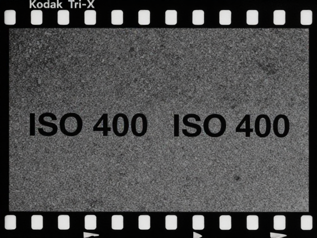 细腻与锐利的平衡：ISO 400胶卷的另一种质感逻辑