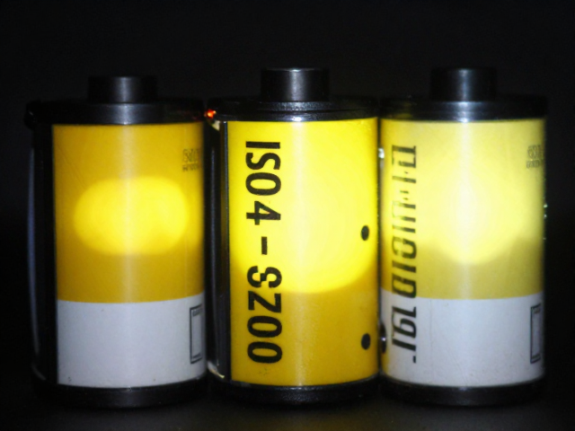 ISO40-3200高感胶卷的感光特性解析