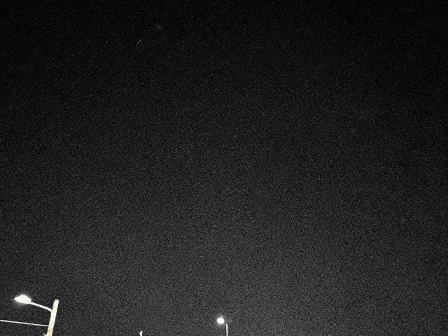4K素材分离画面细节与噪点,改善夜景可看性防发糊