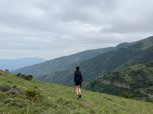 户外旅行记录，截取精彩片段，慢动作处理精简冗长画面