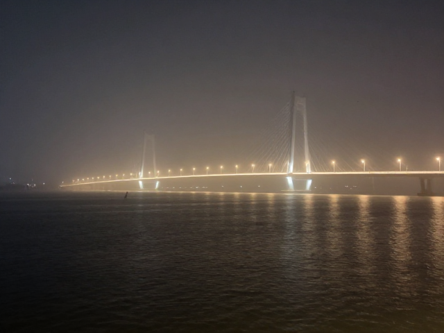水面桥梁夜景去雾增强,优化水面参数提升清晰度