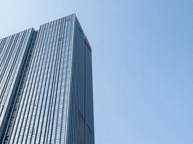 建筑边缘精修与天空替换的实战步骤