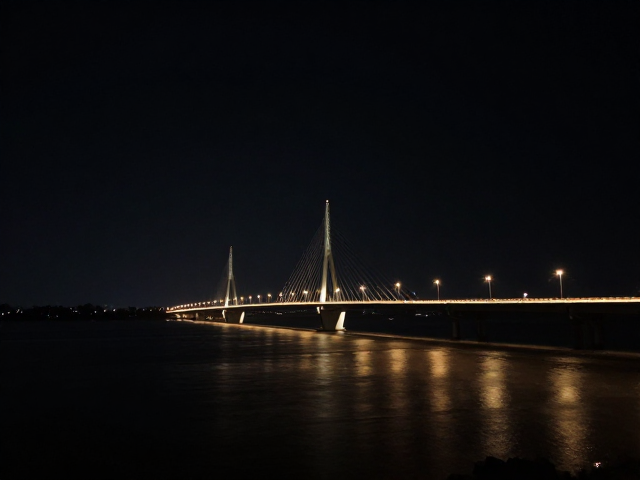 构图与光影:构建视觉引导线