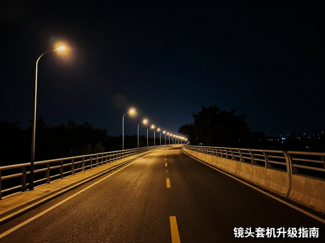 构图策略需利用引导线与光影层次
