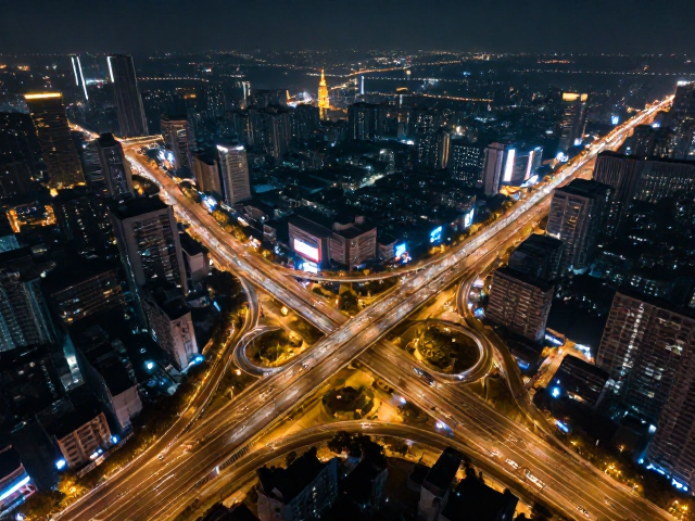 航拍城市夜景,立交桥车流穿梭,沉浸式感受绝美城市灯海