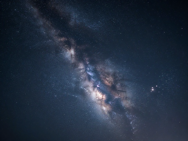 银河夜景怎么拍?广角大光圈,降噪堆栈,新手也能出大片