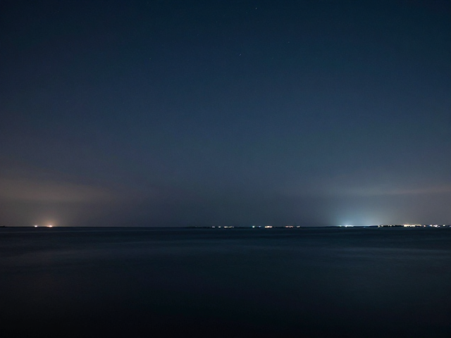 长曝光拍远景夜景,传感器尺寸如何决定画质上限?