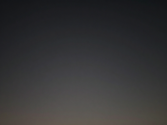 极简夜景构图,统一色温打造高级夜色天际线大片