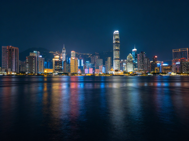 掌握对称构图打造唯美夜景大片