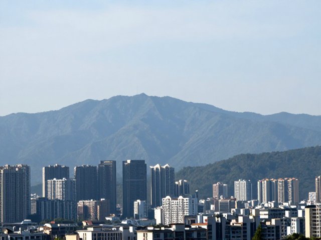 光圈收缩与焦段选择的实战策略