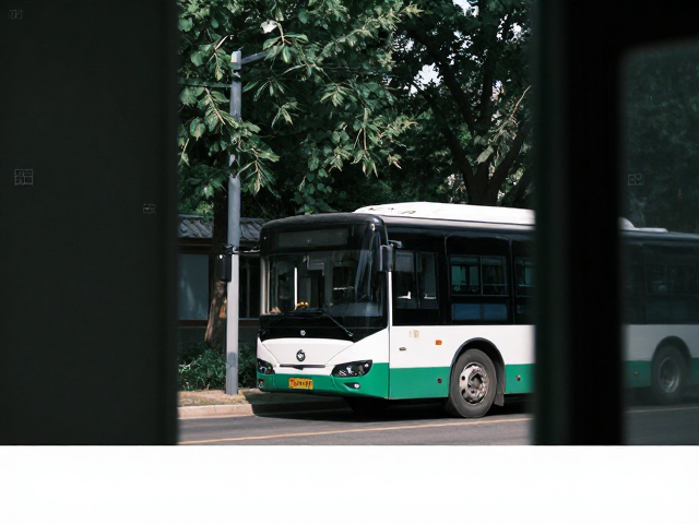 公交直达的隐秘角落:从喧嚣到静谧的路线指引
