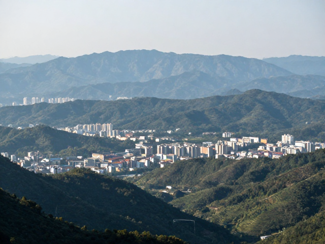 光线质感与宏大场景的氛围渲染