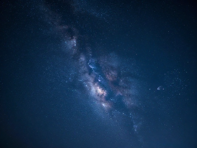景深合成在星空摄影中的应用原理与必要性