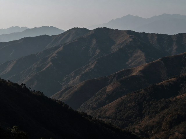 低调深沉风,全景山野风光后期调色流程详解