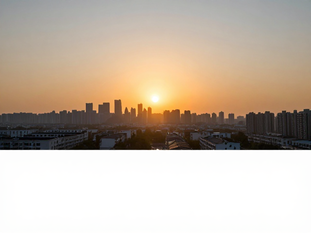 太阳位置预判,城市晨景贴近地面广角拍摄指南