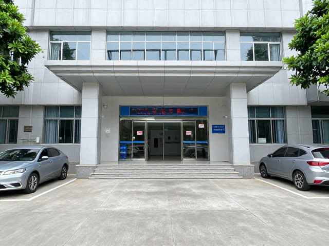 广州医科大学附属口腔医院修复科就诊攻略,停车是否方便?