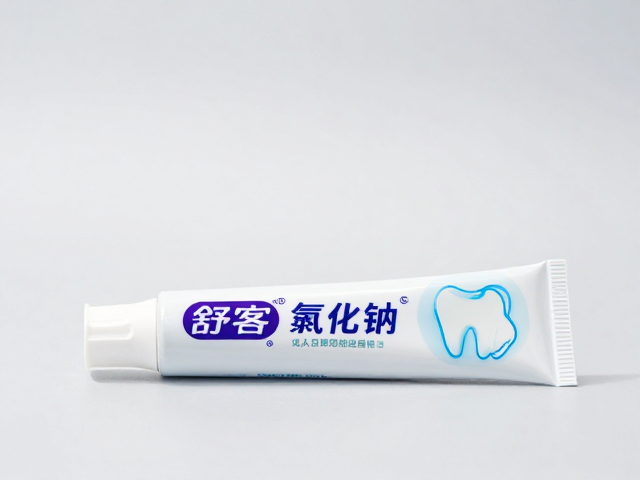 氟化钠成分在口腔护理中的科学作用