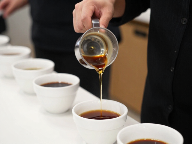 杯测水温与萃取时间的精准控制