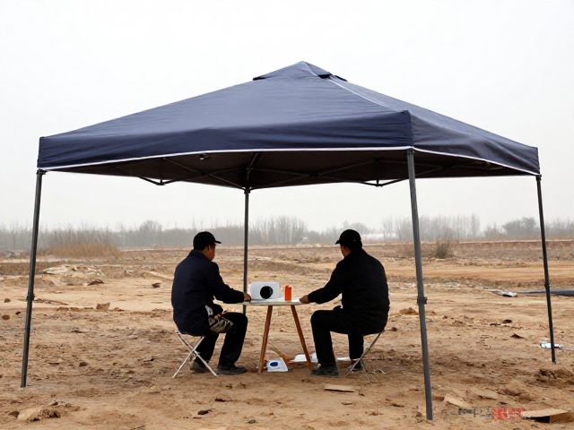 团队失联怎么办?简易防雨棚下卫星通信汇合方案详解