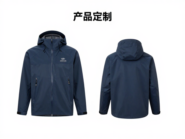 硬壳冲锋衣在长线徒步中的核心防护逻辑