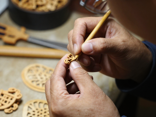 技艺细节中的民间生活图景