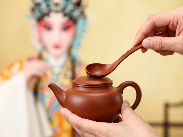 戏曲人物场景中的器物美学