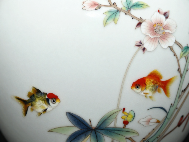 花鸟鱼虫题材的微观构图与细节刻画