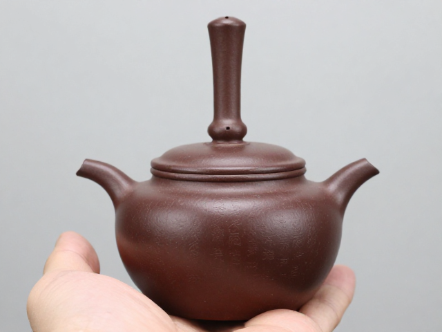 紫砂壶颈部的形态特征与工艺逻辑