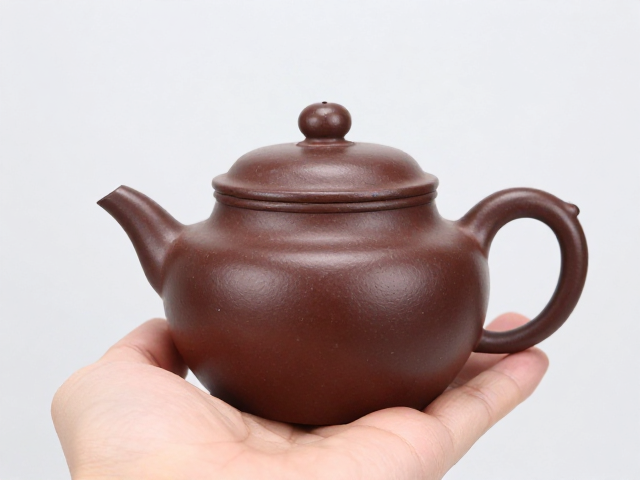 特殊器型的颈部比例与时代风格