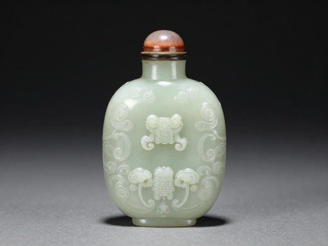 玉蝙蝠灵芝纹鼻烟壶怎么保养?软布轻拭随形雕,尽显古韵收藏指南