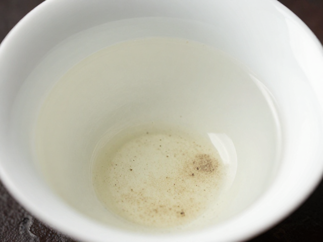 茶具泥沙污渍怎么清？远离高温潮湿的正确存放方法