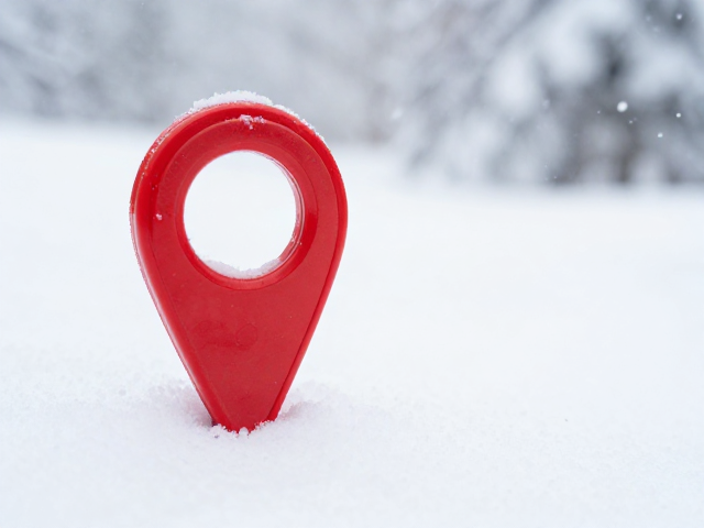 暴雪环境下的定位与突围策略
