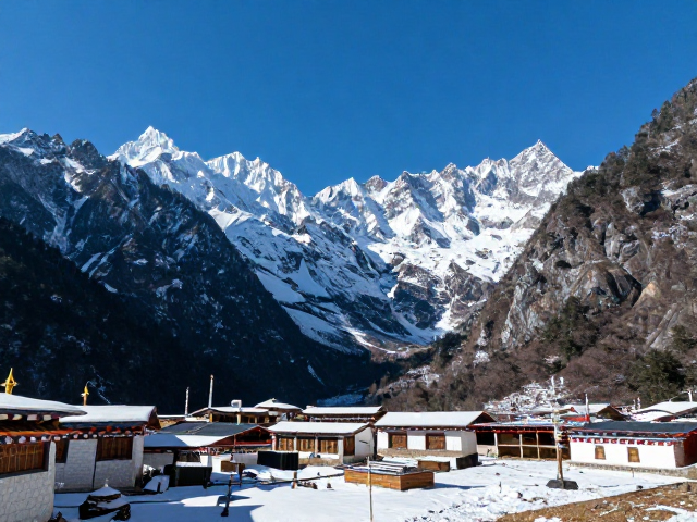 云南雨崩村：雪山脚下的藏族村落探秘