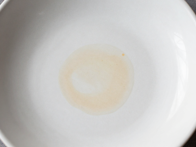 北欧陶瓷哑光釉如何防茶渍?局部施釉工艺解析与保养指南