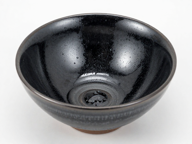 长石在陶瓷釉料配方中的化学与物理机能