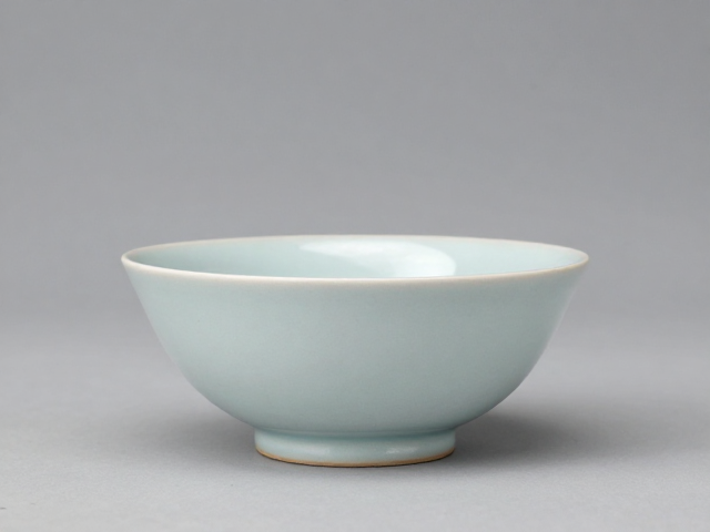 官窑美学的核心逻辑:秩序与虚实的辩证