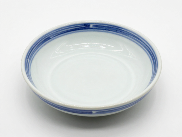 高端餐饮手绘陶瓷调味碟定制,打造品牌专属格调器皿