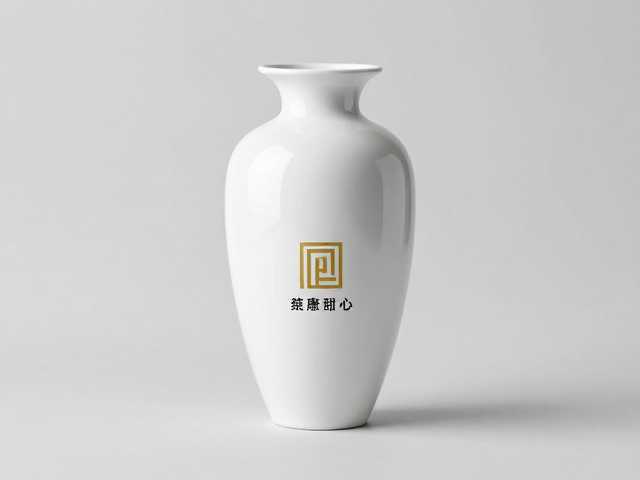 定制化设计中的品牌植入与文化符号融合