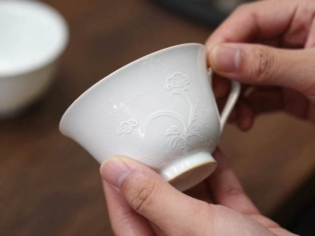 工艺细节与视觉呈现的差异化逻辑
