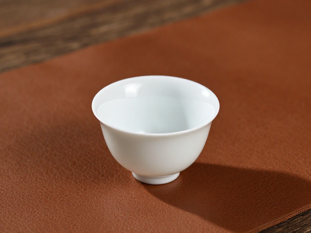 品茗杯与茶席革的搭配美学